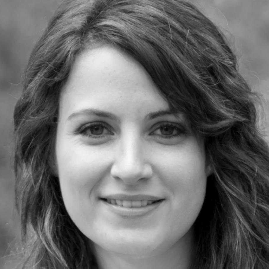 Saoirse Drummond, Lead Financial Educator at virellanovia